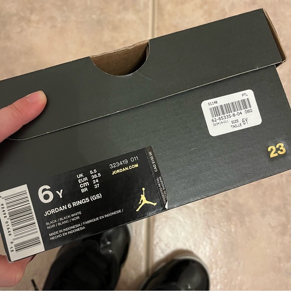 Nike Air Jordan Black 6 Rings (GS) 6Y Junior = 24cm =Women 7 👦👧 with Grey edge - Picture 2 of 8